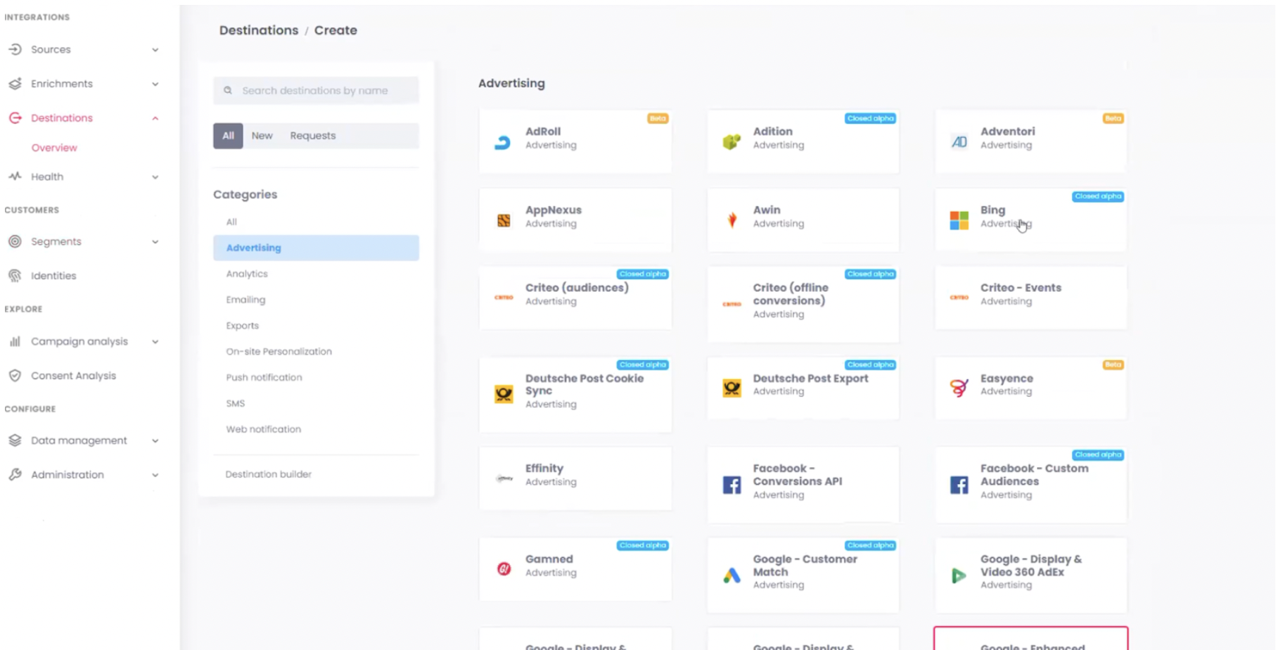 customer data platform commanders act connecteurs destinations